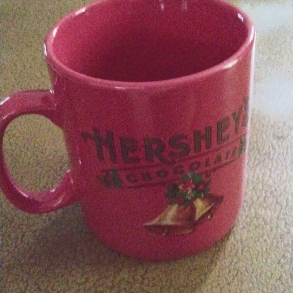 Hershey Chocolate Red Oversized Mug - Picture 6 of 6
